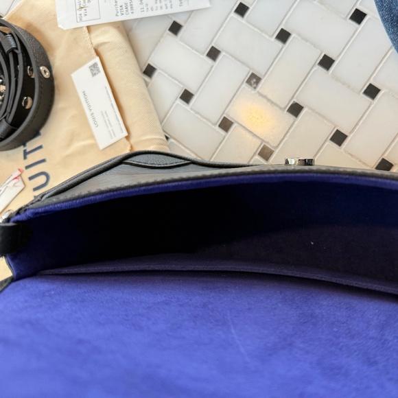 Louis Vuitton BUCI Crossbody - Picture 12 of 12